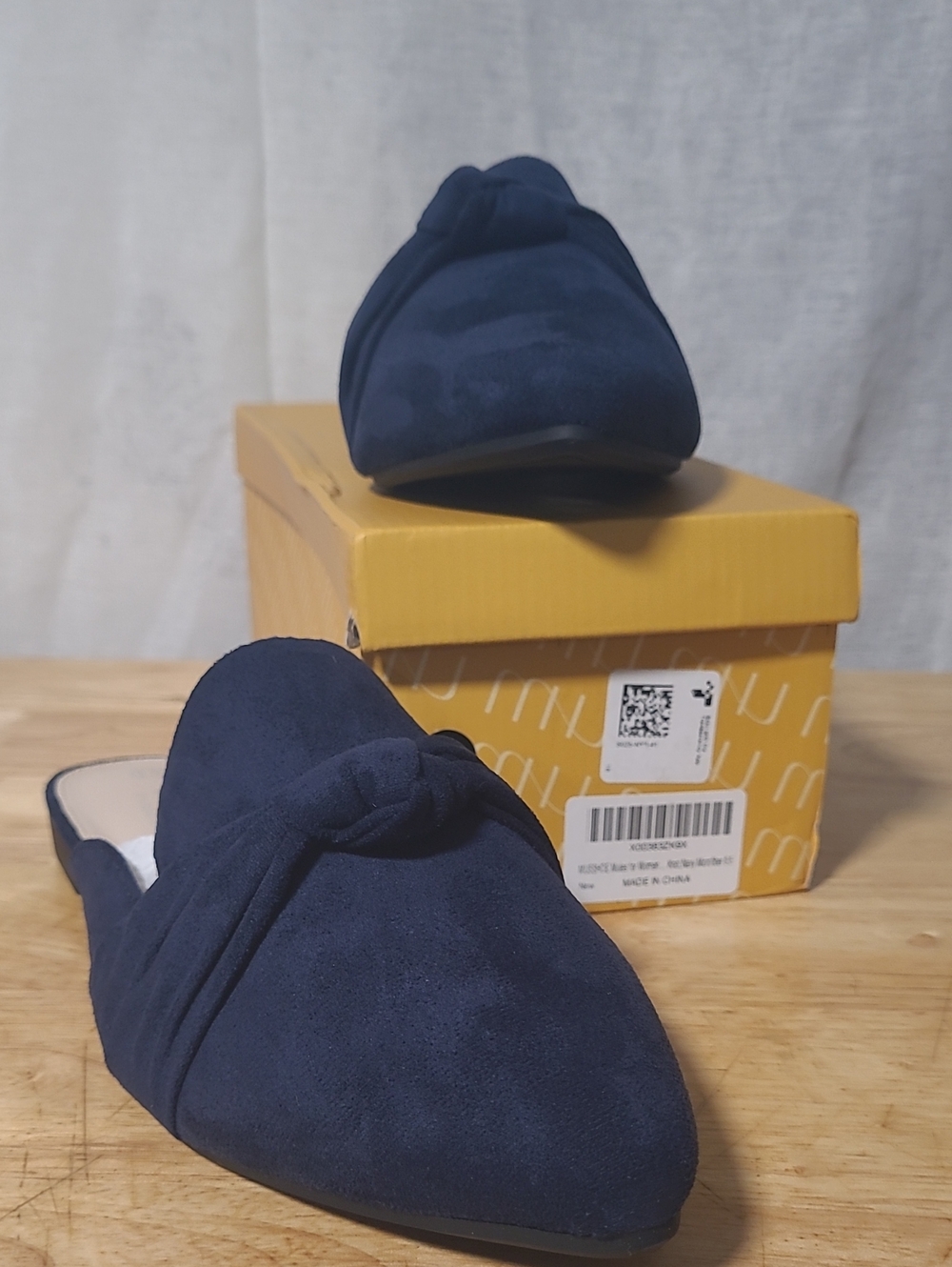 Women's Knot-Detail Navy Suede Mules